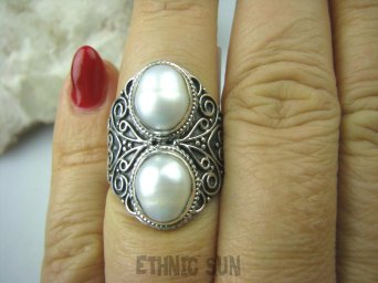 bpee2914 LŚNIĄCY ŚNIEŻNOBIAŁY Piękny Pierścień PERŁY PERŁA hodowlana  r.15 Srebro 925 #