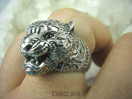 bpe6024 Wrrrrrrrrr DRAPIEŻNY TYGRYS - ŹRÓDŁO SIŁY I DOBROBYTU !!! MASYWNY Pierścień męski lub damski Głowa Tygrysa Onyks r.24 Srebro 925  duzy rozmiar # 