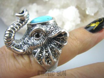 bpee3020 WOOOOW  Lśniący Unikat Gigant 21 gramów !!!! Wysoki Pierścień z głową Słonia SŁOŃ Błękitny Turkus  ARIZONA Turkusy Markazyty Granaty  r.12/ r.13 (Mały rozmiar ) Srebro 925 opatentowany wzór  #