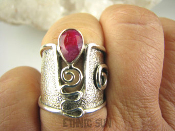 bpee4209 PIĘKNY GORSET niespotykany wzór ciekawy Regulowany PIERŚCIEŃ Pierścionek Rubin Indyjski Rubiny szeroka obrączka r.13, r.14, r.15, r.16 Srebro 925 #