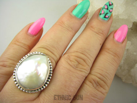 bpee4020 RARYTAS naturalna wielobarwna PERŁA BIWA Elegancki Pierścionek Pierścień z DUŻA perłą r.16/r.17 Srebro 925 #