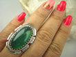 bpe7837 PIĘKNY OKAZ !!!  Duży i śliczny Pierścień Zielony ONYKS regeneruje SERCE, EGZEMY, PAMIĘĆ r.18 Srebro 925 # - 6