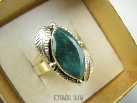 bpee4441 Piękny Delikatny  Pierścień Pierścionek Szmaragd Indyjski  Szmaragdy r.17 Srebro 925