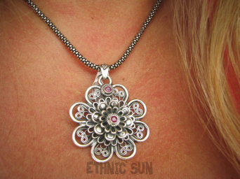 bwe2921 Prześliczny Orientalny Kwiat !!!! Wisior Różowy RUBIN - Ażurowy Amulet na Wspaniałą Miłość Rubiny SREBRO 925 #