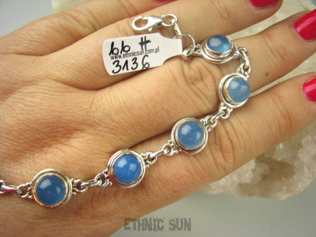 bb3136 BŁĘKITNA LAGUNA - UNIWERSALNA Kobieca Bransoleta z naturalnym Chalcedonem Niebieski Chalcedon Tarczyca Srebro 925 #