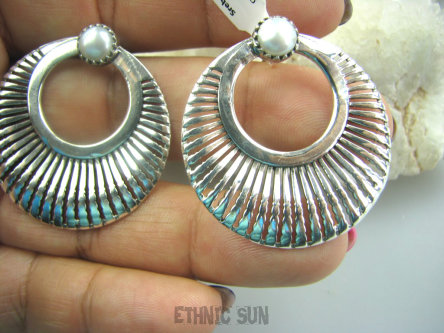 bkee795 DUŻE, LEKKIE KOŁA  AŻUROWE Kolczyki na sztyft Perła hodowlane Perły Srebro 925