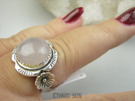 bpe9526 Różowo pastelowe Cudo Pierścień Pierścionek z Kwracem Rózowym Kwarc Rózowy kamień mocnego serca r.18 Srebro 925 #