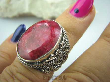 bpee2794 DUŻE PIĘKNE OKO RUBIN Piękny Pierścień Rubin Indyjski - kamień namiętnej miłości Rubiny r.12/ r.13 Mały Rozmiar Srebro 925 #