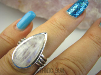 bpe8477 Delikatny Pierścień Pierścionek naturalny Kamień Księżycowy r.13 zdobiona obrączka Srebro 925 #