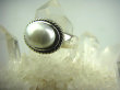 bpee2111 Piękny Pierścień Obrączka z perłą BIAŁA PERŁA w delikatnie zdobionej oprawie Perły r.13 Srebro 925 - 6