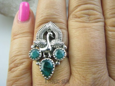 bpee4282 Śliczny Pierścień Pierścionek Królewski Paw oraz Szmaragd Indyjski Szmaragdy r.16 Srebro 925 #