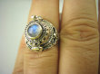 bpe6579 Bogato Zdobiony Delikatny Sekretnik UNIKAT !!! Otwierany Pierścień na zdjęcia lub marzenia Kamień Księżycowy r.15 Srebro 925 - 2
