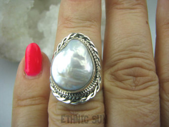 bpee3157 Elegancki Pierścień hodowlana DUŻA opalizująca PERŁA BIWA r.13 Mały Rozmiar egzotyczne Srebro 925 #