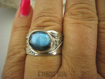 bpee3396 Pierścień Obrączka szlifowany Niebieski Labradoryt Spektrolit kamień Zorzy Polarnej r.20 Srebro 925 #