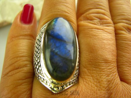 bpe3339 EGZOTYCZNA DAMA !!! Orientalny Masywny 16 g ! Duży Pierścień Labradoryt Spektrolit - kamień Zorzy Polarnej r.16/r.17 Srebro 925 #
