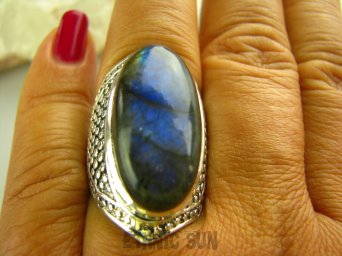 bpe3339 EGZOTYCZNA DAMA !!! Orientalny Masywny 16 g ! Duży Pierścień Labradoryt Spektrolit - kamień Zorzy Polarnej r.16/r.17 Srebro 925 #