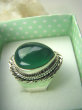 bpe6888 BIŻUTERIA EGZOTYCZNA !!! Przepiękny Delikatny Pierścień Zielony ONYKS - regeneruje SERCE, EGZEMY, PAMIĘĆ r.15 Srebro 925 # - 2
