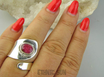 bpee4400 Artystyczny Lśniący Regulowany Pierścień Pierścionek Rubin Indyjski Rubiny r.15, r.16, r.17, r.18 szeroka obrączka Srebro 925