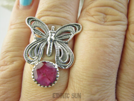 bpee4443 CUDO Filigran ! Ażurowy MOTYL - Symbol Miłości Szczęścia i Radości Pierścień, Pierścionek Rubin Indyjski r.17 Srebro 925
