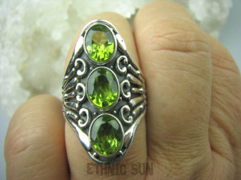 bpee2965 LŚNIĄCA HRABINA !!! Długi Pierścień z dużymi Oliwinami OLIWIN PERYDOT - kamień szczęścia r.17 SREBRO 925 #