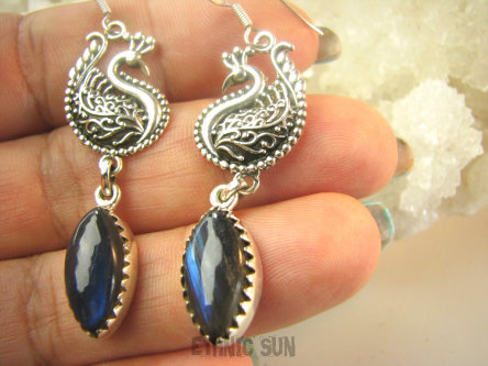 bke1145 Królewski Paw - symbol nieśmiertelności CUDOWNE Długie 6 cm Kolczyki Labradoryt Spektrolit Srebra SREBRO 925