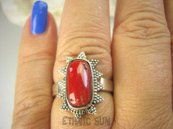 bpe6934 Koralowa Gałązka !!! Orientalny Delikatny Pierścień naturalny Koral ROBACZYWKA - pobudza strumień miłości r.17/ r.18 Srebro 925