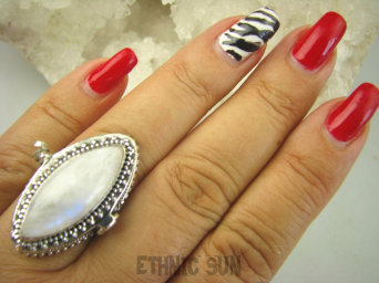 bpe8076 Piękny Duży SEKRETNIK Otwierany Pierścień na zdjęcia lub marzenia KAMIEŃ KSIĘŻYCOWY r.16/ r.17 Srebro 925 #