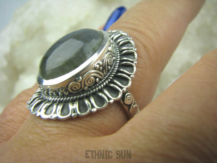 bpe5902 OKSYDOWANY MELONIK !!!  Duży i Piękny OKAZ Pierścień srebrzysto szary Labradoryt Spektrolit - kamień Zorzy Polarnej r.22 Srebro 925 #