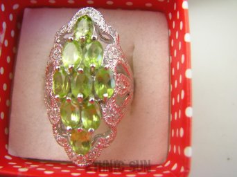 bpee4110 Długi Lśniący Pierścień Pierścionek naturalny Oliwin Perydot oraz Cyrkonie r.19 SREBRO RODOWANE 925 #