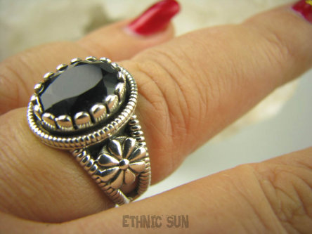 bpee3511 Przepiękny ZDOBIONY ażurowy Delikatny Pierścień Obrączka szlifowany Czarny ONYKS r.17 Srebro 925 #