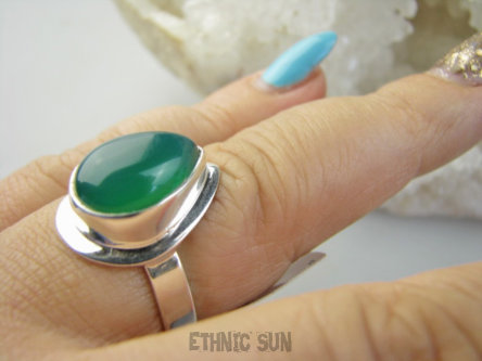 bpe9444 Przepiękny Delikatny Pierścień Pierścionek Zielony ONYKS - regeneruje SERCE, EGZEMY, PAMIĘĆ r.19 Srebro 925