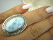 bpe8348 Pierścień Pierścionek RZADKI Anielski kamień Błękitny LARIMAR - stawy, serce, lęki , otwiera czakrę gardła r.18 Srebro 925 # - 2