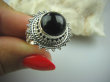 bpe5516  Koronkowy Śliczny Pierścień czarny ONYKS regeneruje SERCE, EGZEMY, PAMIĘĆ r.18 pięknie zdobione Srebro 925 # - 3