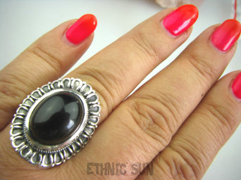 bpe4704 Śliczny Orientalny Pierścień KWARC DYMNY KAMIEŃ ANTYSTRESOWY I USPOKAJAJĄCY r.21/ r.22 Srebro 925 #