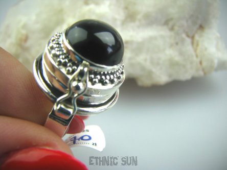 bpe5037 Biżuteria Orientalna !!! Otwierany Pierścień na Zdjęcia, Marzenia lub truciznę SEKRETNIK czarny ONYKS r.20 Srebro 925 #