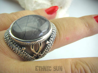 bpe4808 Śliczny ażurowy Pierścień kojący brązowy z grafitowymi pręgami Jaspis - uspokaja duszę r.22 zdobiona ażurowa obrączka Srebro 925 #