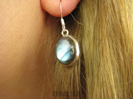 bke1090 Klasyczne Lekkie Kolczyki LABRADORYT Spektrolit kamień Zorzy Polarnej lśniące Srebro 925