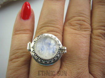 bpe4863 Biżuteria Orientalna Piękny Sekretnik UNIKAT !!! Otwierany Pierścień na zdjęcia Kamień Księżycowy r.17 Srebro 925 #