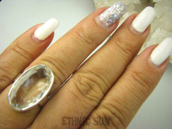 bpee3880 WSPANIAŁY KLASYCZNY OKAZ Odpromiennik zdobi leczy chroni Lśniący Pierścień Kryształ Górski r.16 Srebro 925 #