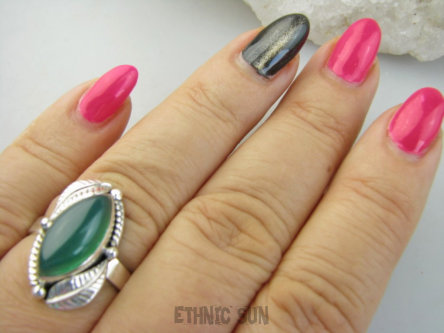 bpe9396 Delikatna piękność śliczny Pierścień Pierścionek zielony Onyks r.17 Srebro 925