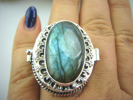 bpe5194 SEKRETNIK Otwierany Duży 26 g Pierścień na DUŻE Zdjęcia lub Marzenia Labradoryt Spektrolit - kamień Zorzy Polarnej r.19 Srebro 925 #