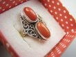 bpe9655 Rzadkość Magnetyzujący Talizman przyciąga Szczęscie i Sukces!!!! Egzotyczny Pierścień Pierścionek Wysadzany naturalnymi Koralami r.16 Koral Srebro 925 # - 2
