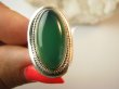 bpe9152 BIŻUTERIA EGZOTYCZNA !!! Przepiękny Delikatny Pierścień Zielony ONYKS - regeneruje SERCE, EGZEMY, PAMIĘĆ r.15 Srebro 925 # - 8