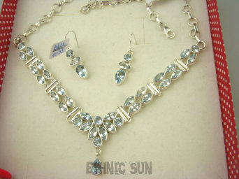 bn1507 LUX Komplet 39 gramów !! Niewiarygodnie piękny Naszyjnik i Kolczyki szlifowany Blue Topaz - kamień młodości, najwyższa jakość kamienia Srebro 925 #