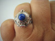 bpe5919 Pięknie Zdobiony Delikatny Sekretnik Otwierany Pierścień na zdjęcia lub marzenia granatowy Lapis Lazuli  r.18/r.19 Srebro 925 # - 3