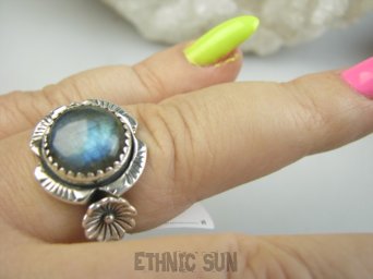 bpe9497 Piękny Orientalny Pierścień Pierścionek Labradoryt Spektrolit - kamień Zorzy Polarnej r.18/19 Srebro 925 #