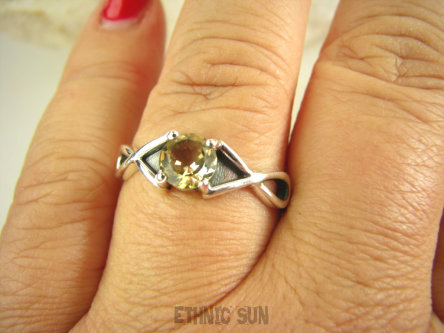 bpee4171 Delikatny śliczny Pierścień Pierścionek OBRĄCZKA szlifowany Cytryn - kamień antycukrzycowy r.24 Srebro 925