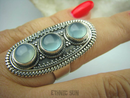 bpe6078 Błękitno-szara  Hrabina - Długi Orientalny Pierścień Potrójny Błękitny Chalcedon - czakra gardła r.18 Srebro 925 #