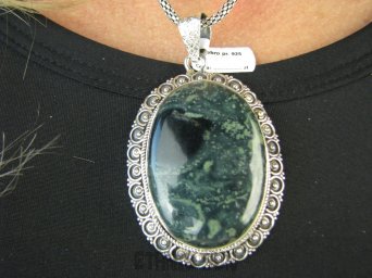 bwe3837 ZIELONA WYSPA !!!! Zabójczo Piękny Duży 24 gramy !!! Długi 6,4 cm !!! Wisior kojący zielony JASPIS - uspokaja duszę Srebro 925 #