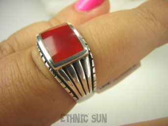 bpe8083 Egzotyczny Sygnet Męski lub Damski Pierścień Czerwony ONYKS - regeneruje SERCE, EGZEMY, PAMIĘĆ r.15/r.16 Srebro 925 #